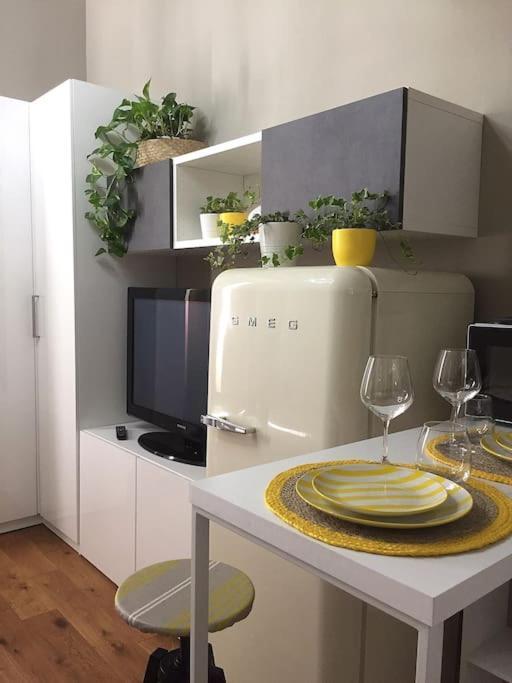 Room114 - Studio Apartment Near The Center Floransa Dış mekan fotoğraf